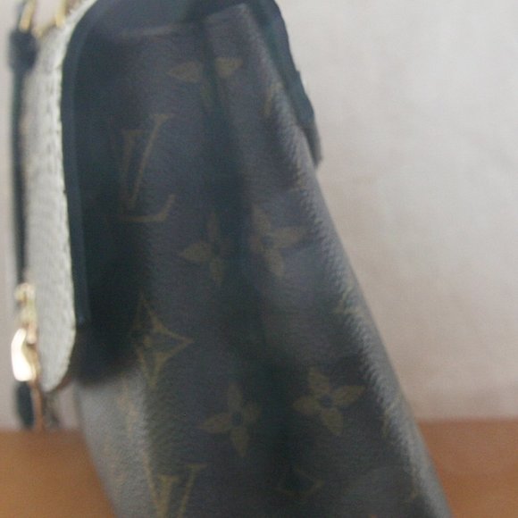 LOUIS VUITTON SAINT PLACIDE PYTHON+MONOGRAM CANVAS RETAIL$3,150 ++100% AUTHENTIC - Picture 6 of 16